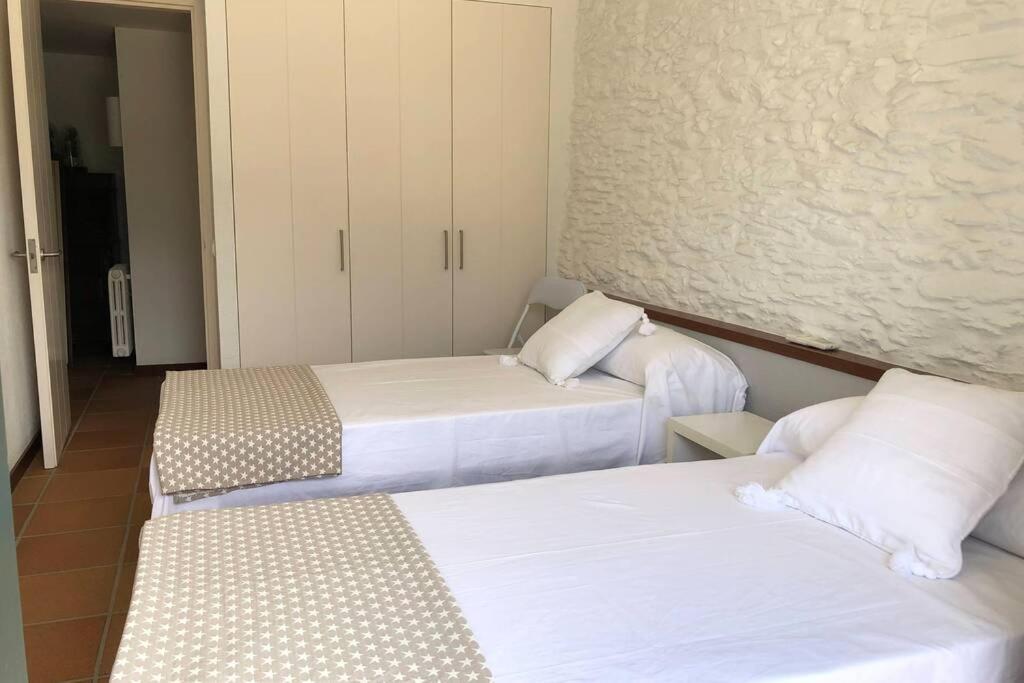 Roques - Casa En Primera Linea De Mar En Cadaques Exterior photo